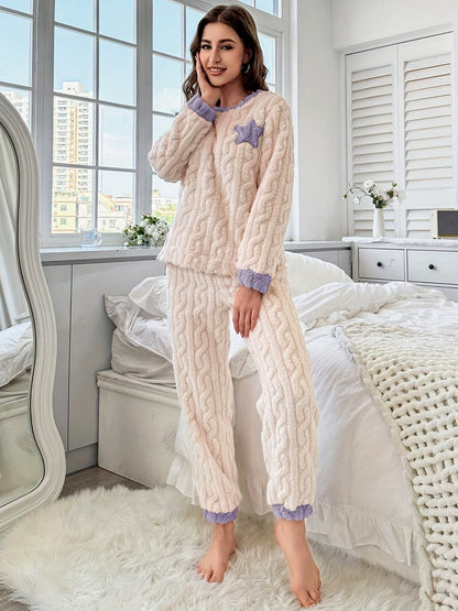 HanaeLuxe™ Pajama Set — Soft Silhouettes, All-Day Ease