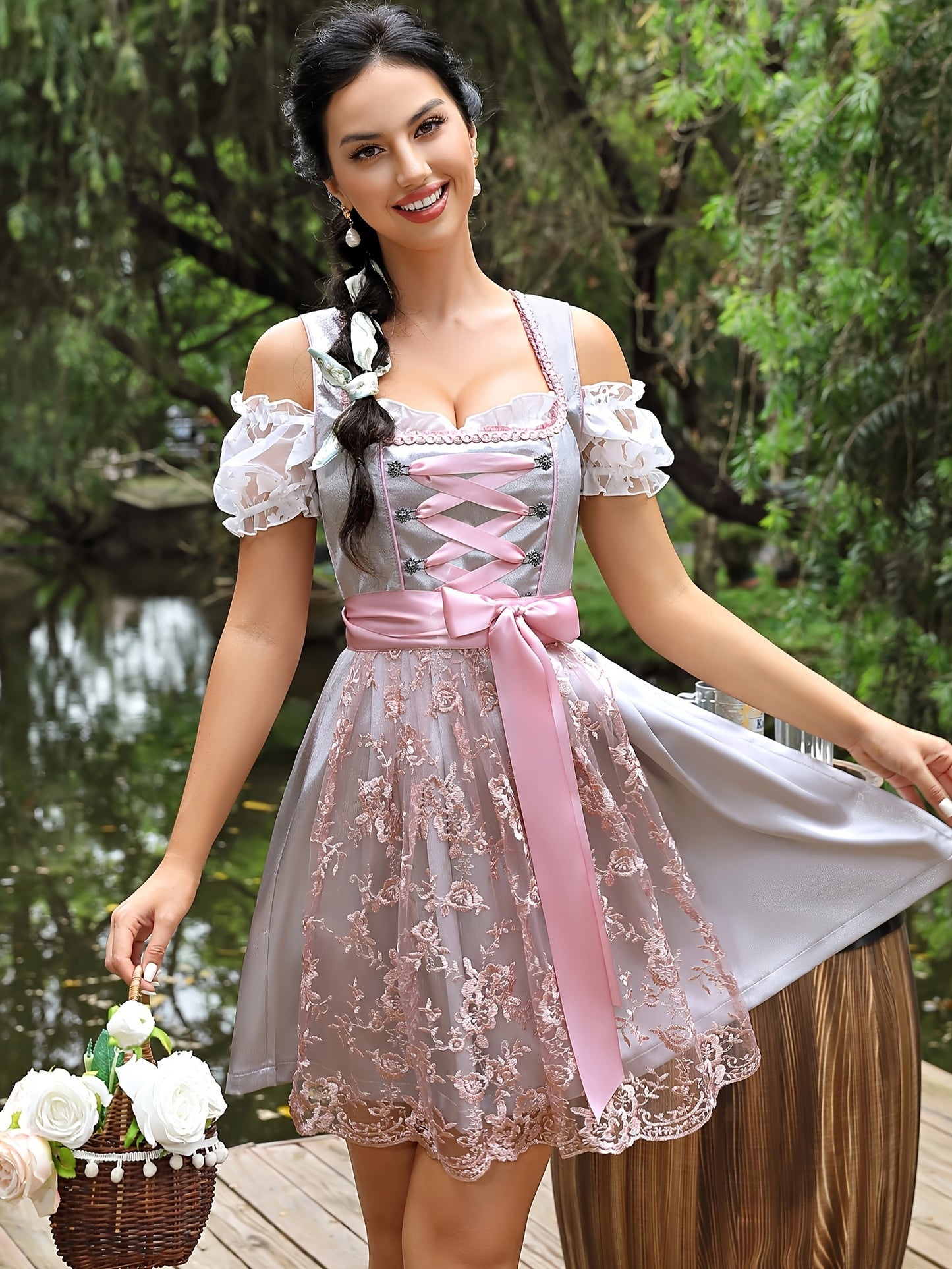 LuxeWeave Vintage Dirndl – Elegant Bavarian Dress with Floral Embroidery