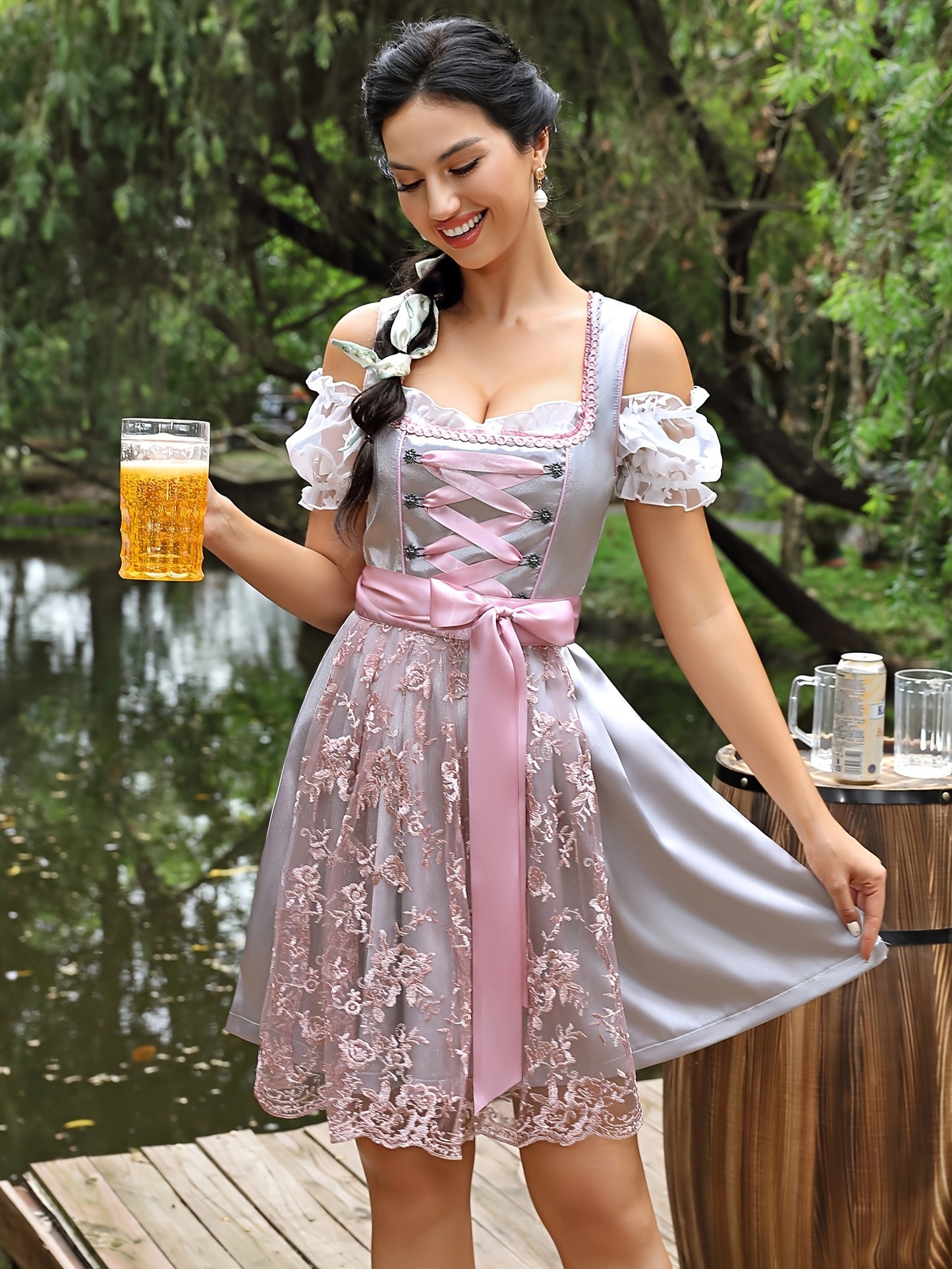 LuxeWeave Vintage Dirndl – Elegant Bavarian Dress with Floral Embroidery