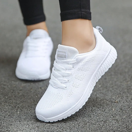 AsellaStride™ — Cushioned Support for All-Day Ease