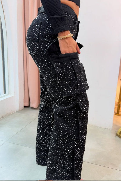 High-Rise Wide Leg Cargo Jeans™ — Bold Comfort Meets Effortless Style