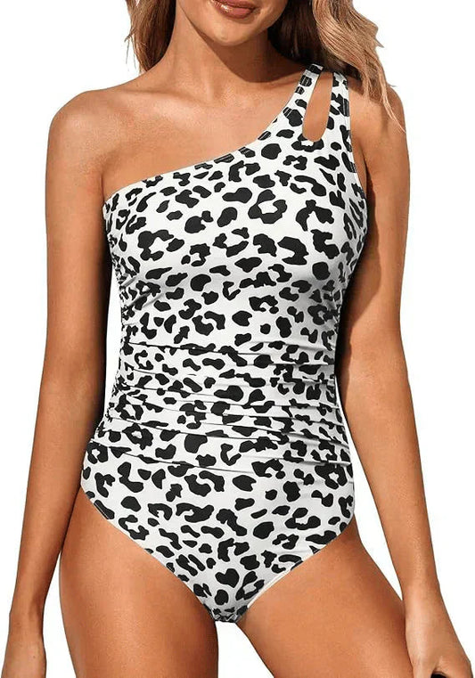 VeroLuce Asymmetric Swimsuit™ — Sculpted Fit, Effortless Elegance