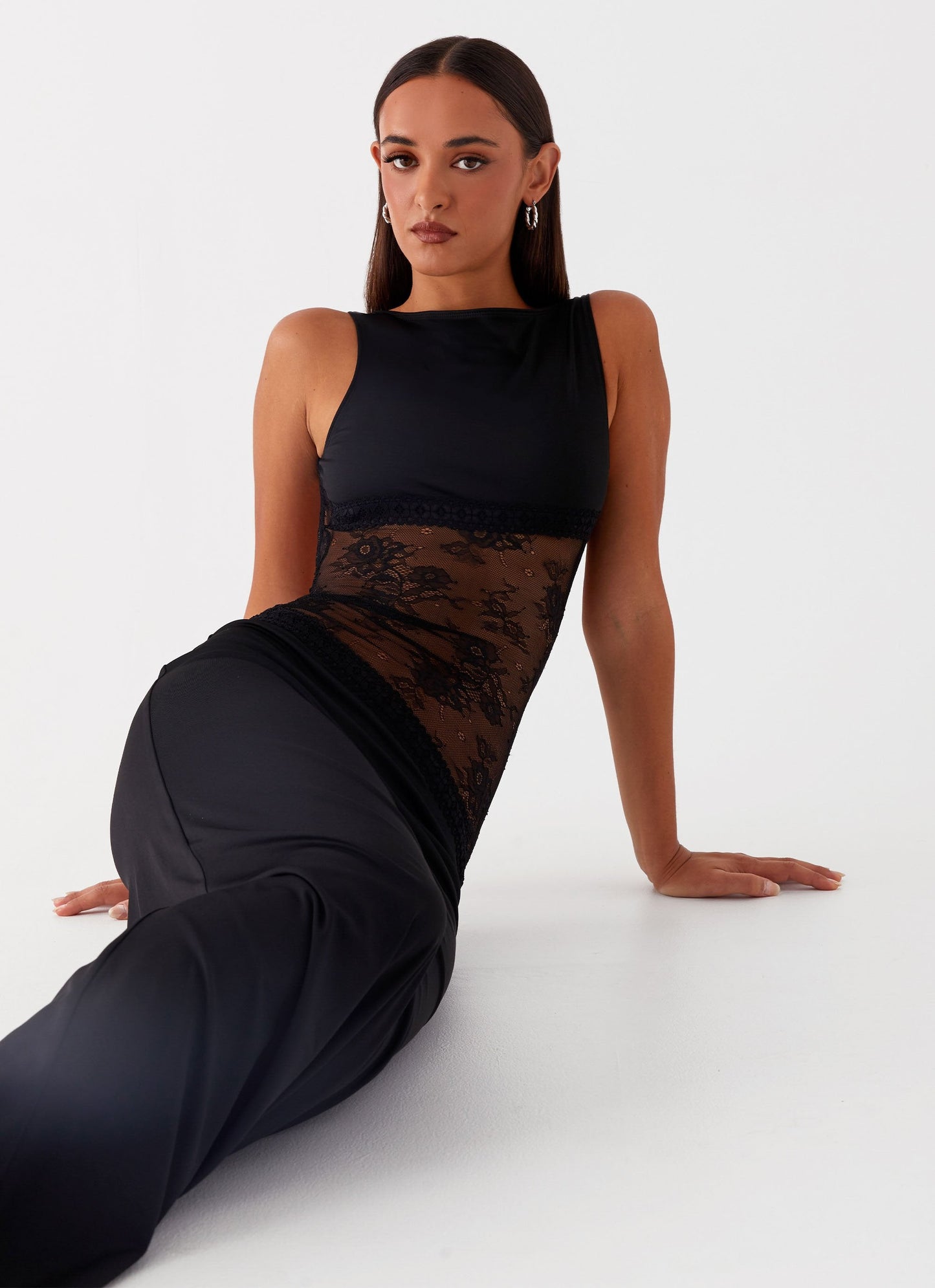 LuxeVive™ Maxi Dress — Sculpted Elegance, Effortless Comfort