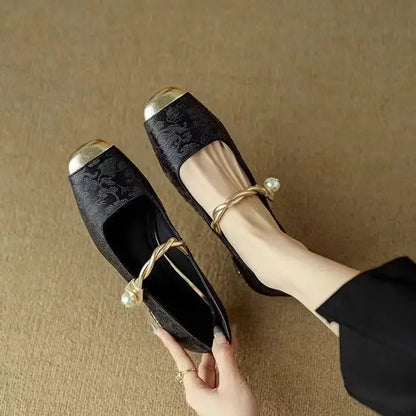 Elevate™ Low-Heeled Pump — Timeless Comfort Meets Elegance