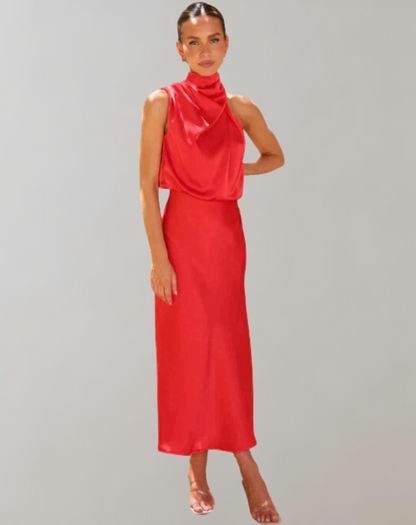 LioraLuxe™ Shimmer Maxi Dress — Glow with Timeless Elegance