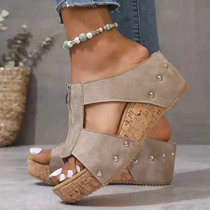 LioraStep™ — Vintage Wedges with All-Day Comfort