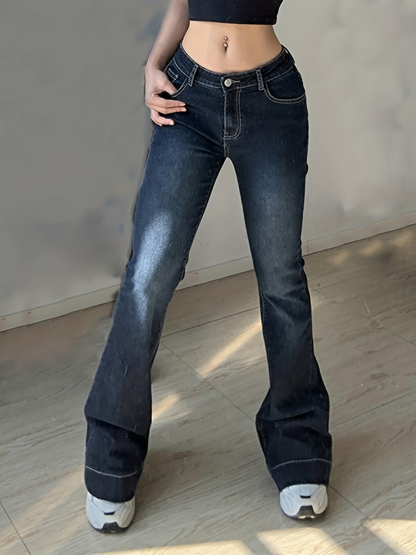 Low-Rise Wide Leg Jeans – Stylish Bootcut Denim with Stacked Hem